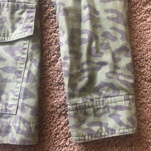 Green leopard print cargo jacket - Picture 3 of 4